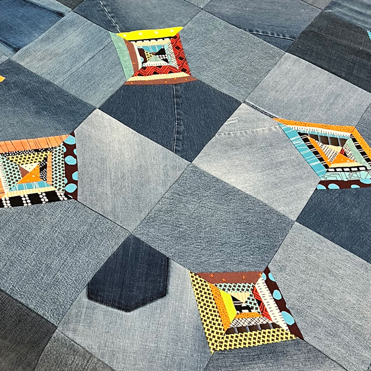 Detail image of Winter Bed Quilt